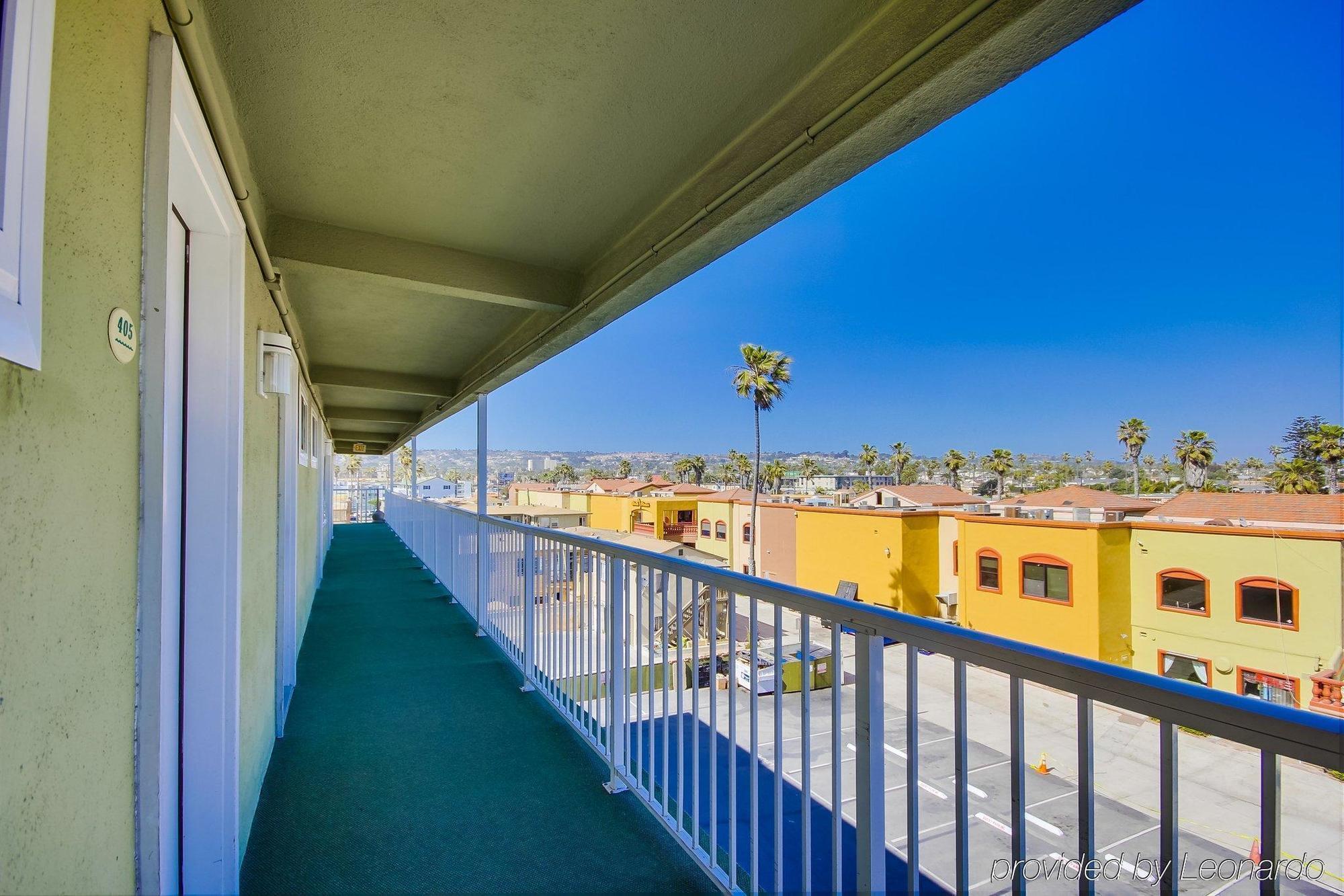 Surfer Beach Hotel San Diego Eksteriør billede