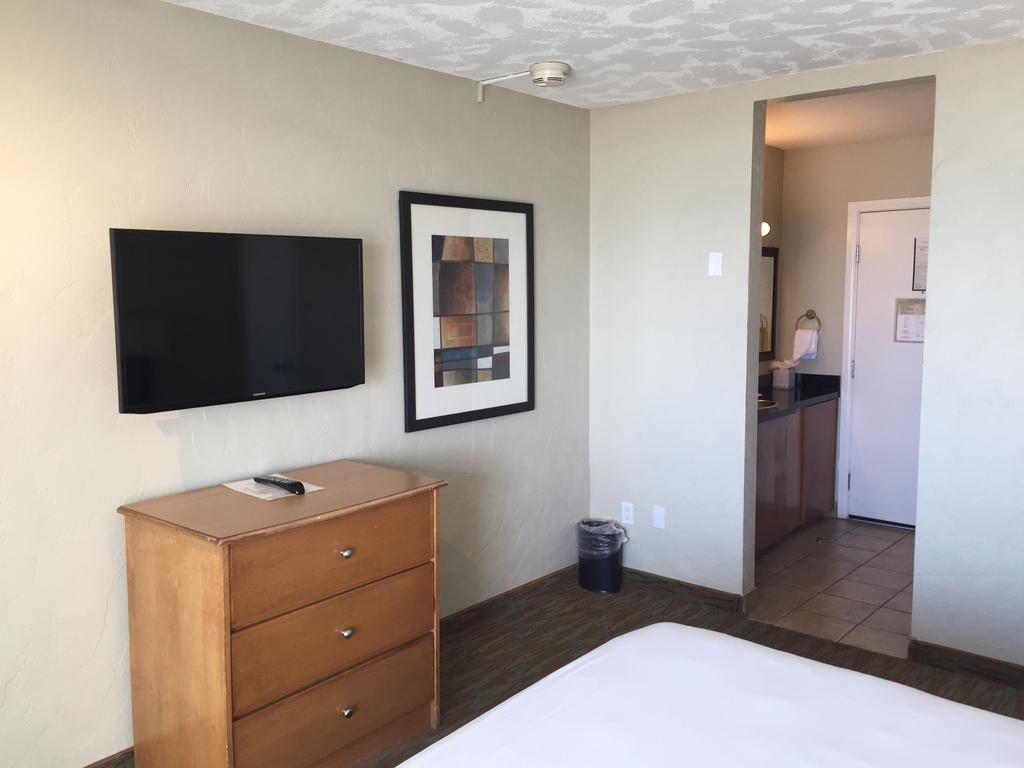 Surfer Beach Hotel San Diego Eksteriør billede