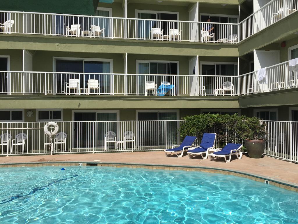 Surfer Beach Hotel San Diego Eksteriør billede